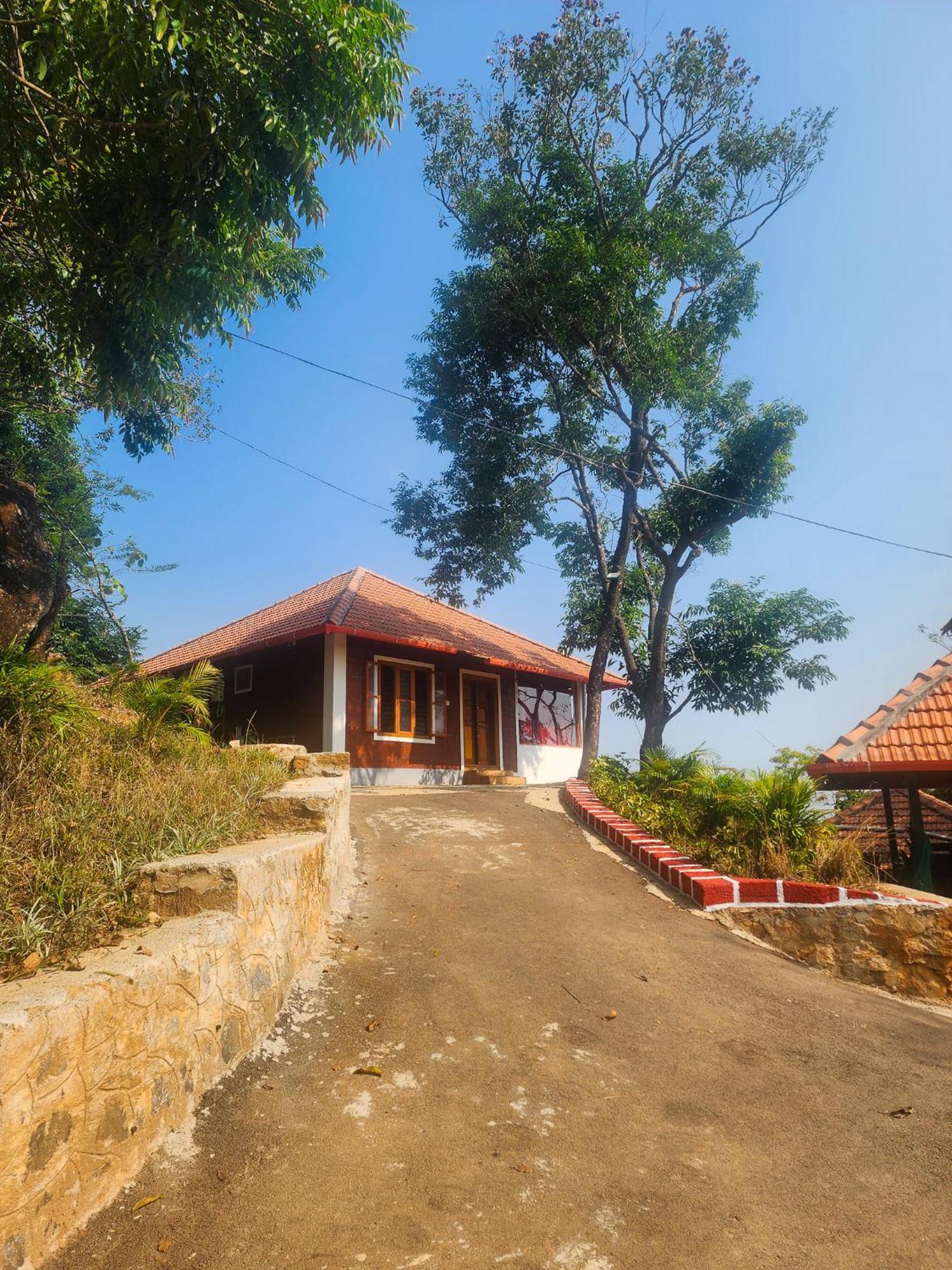 Celestial Heights Homestay Kurchi Eksteriør billede