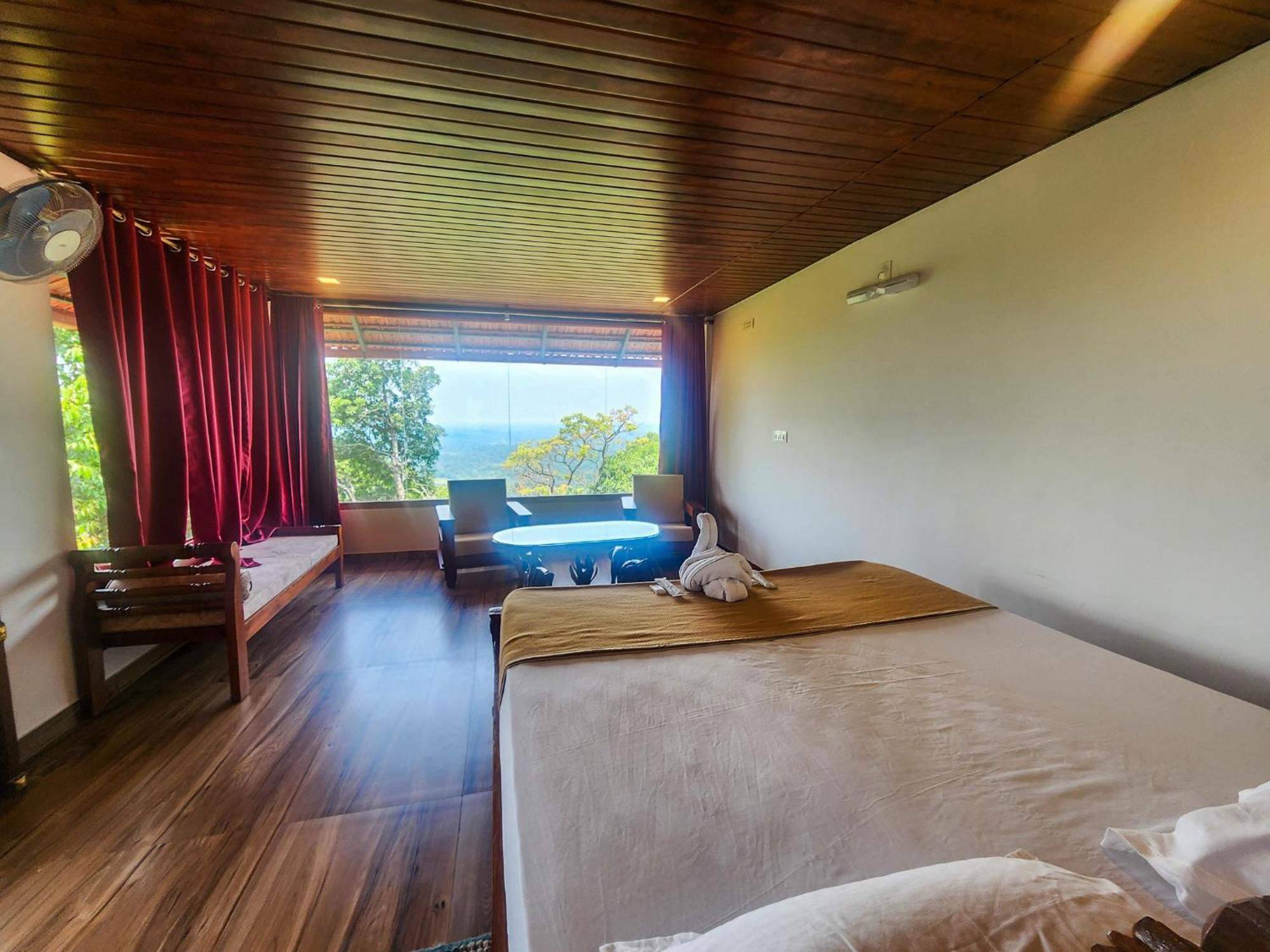 Celestial Heights Homestay Kurchi Eksteriør billede